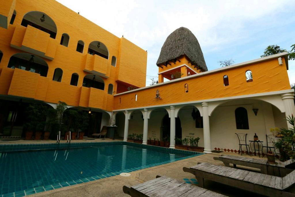 Riad Hua Hin Exterior photo